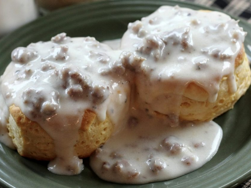 Nancy Lee and Me Country Biscuits and Gravy