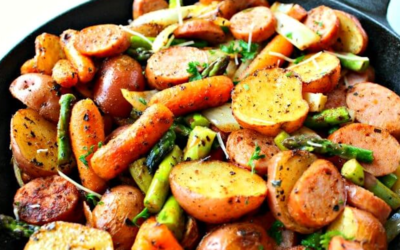 Sausage Potato Garlic Pan – Love this for a quick dinner